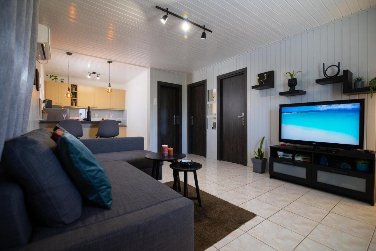 Oceanus Summer House 살라미스 외부 사진